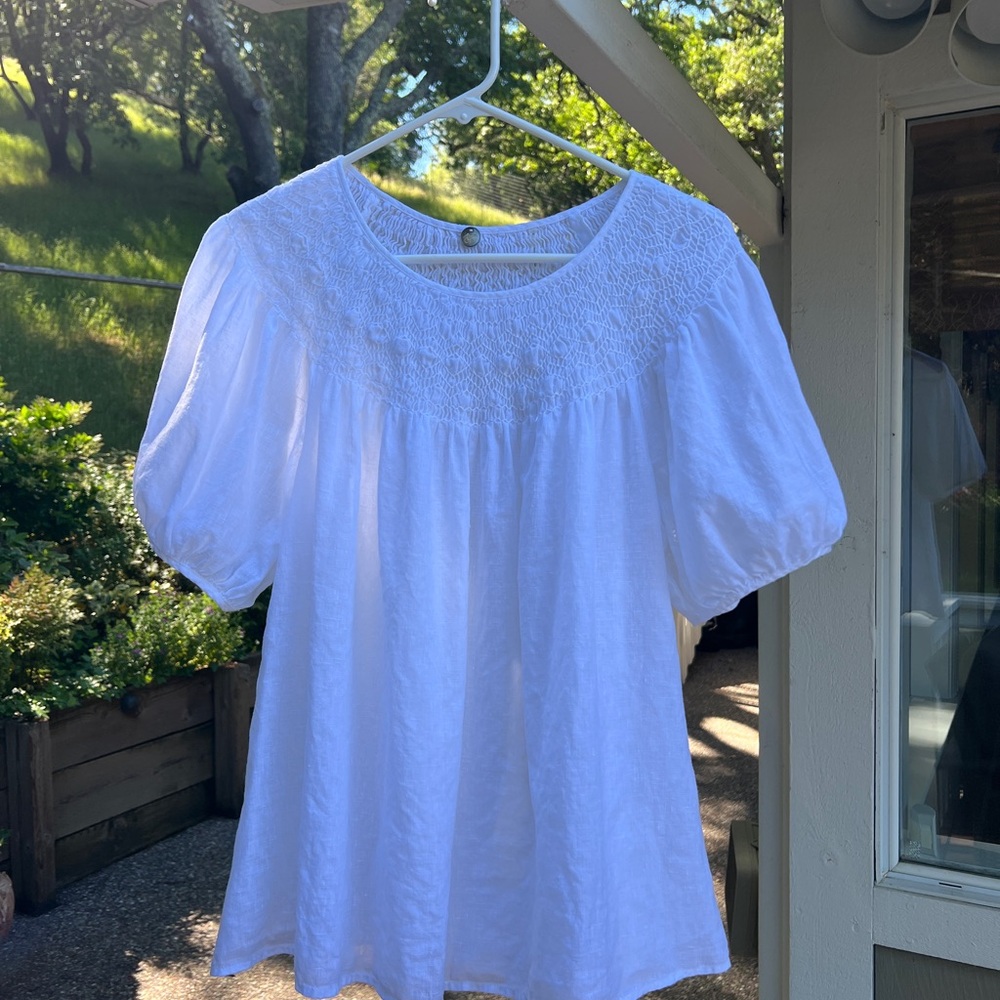 Margaret O'Leary Smocked White Linen Puff Sleeve Blouse